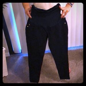 Pea in the pod maternity pant